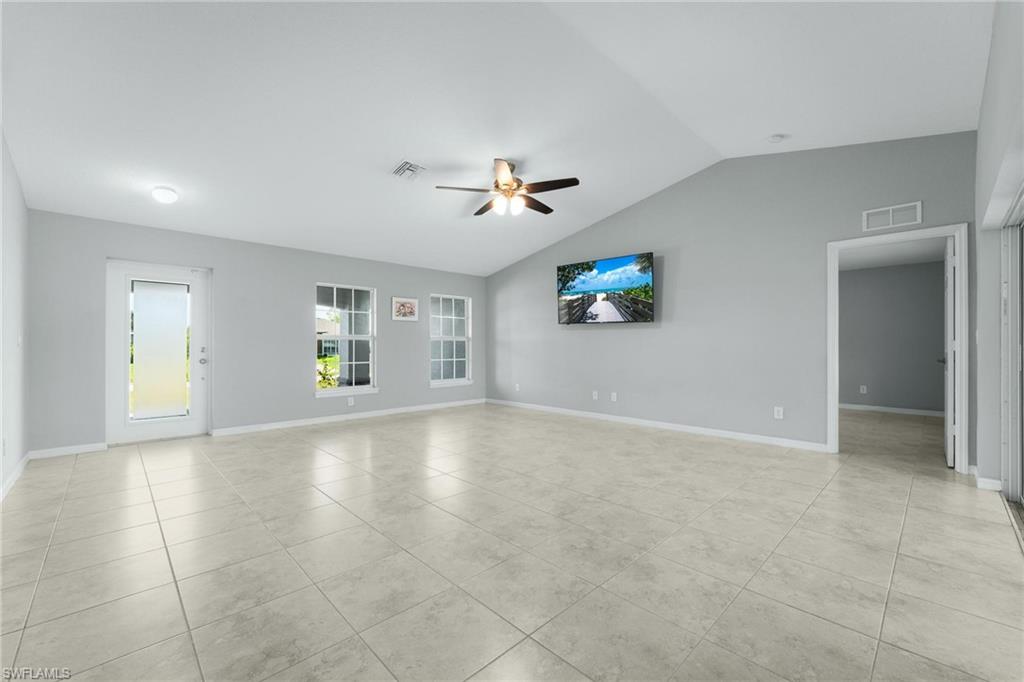 403 NW 17th TER