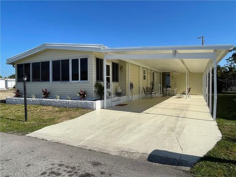 5527 Colonial RD Unit 241, North Fort Myers, FL 33917 - #: 224037602