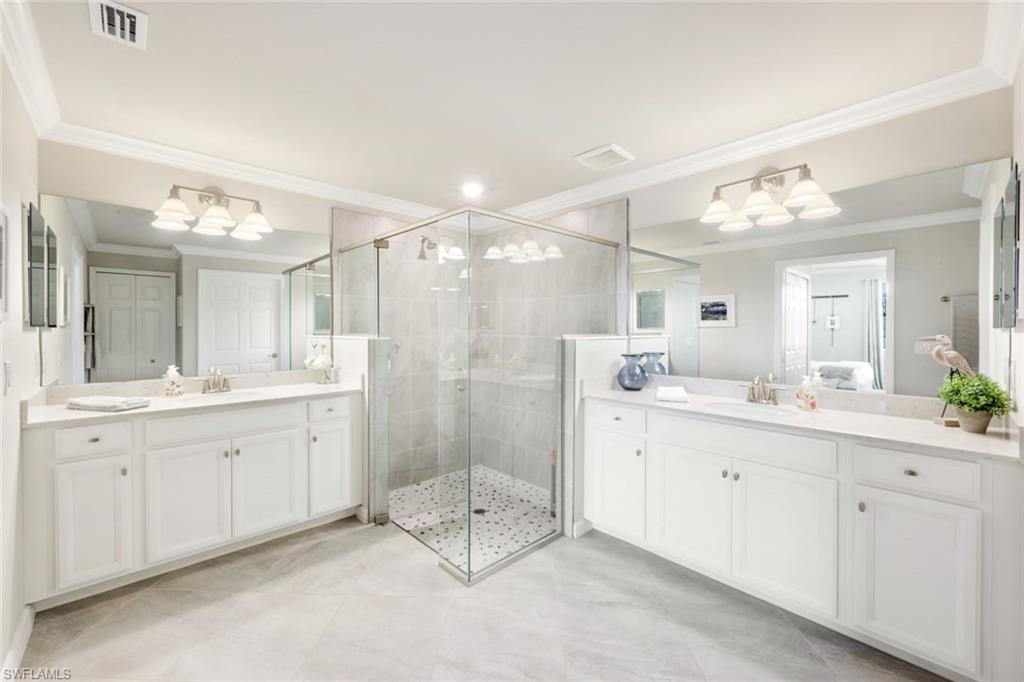 Bonita Springs, Florida 34135, United States, 3 Bedrooms Bedrooms, ,2 BathroomsBathrooms,Residential,Active,16972