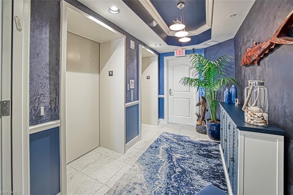 2090 W First ST 1809