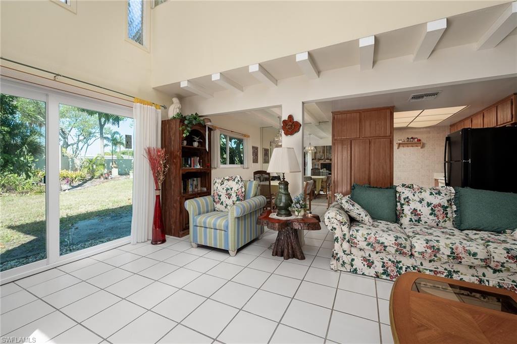 4280 Island CIR B