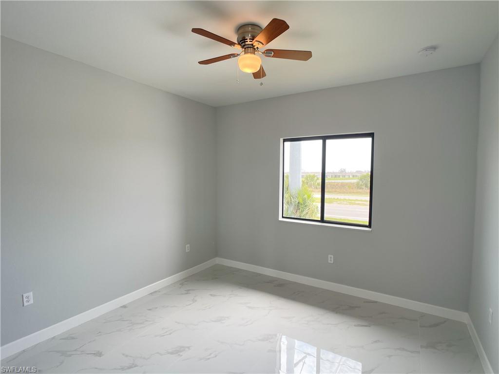 1103 Tropicana PKWY W