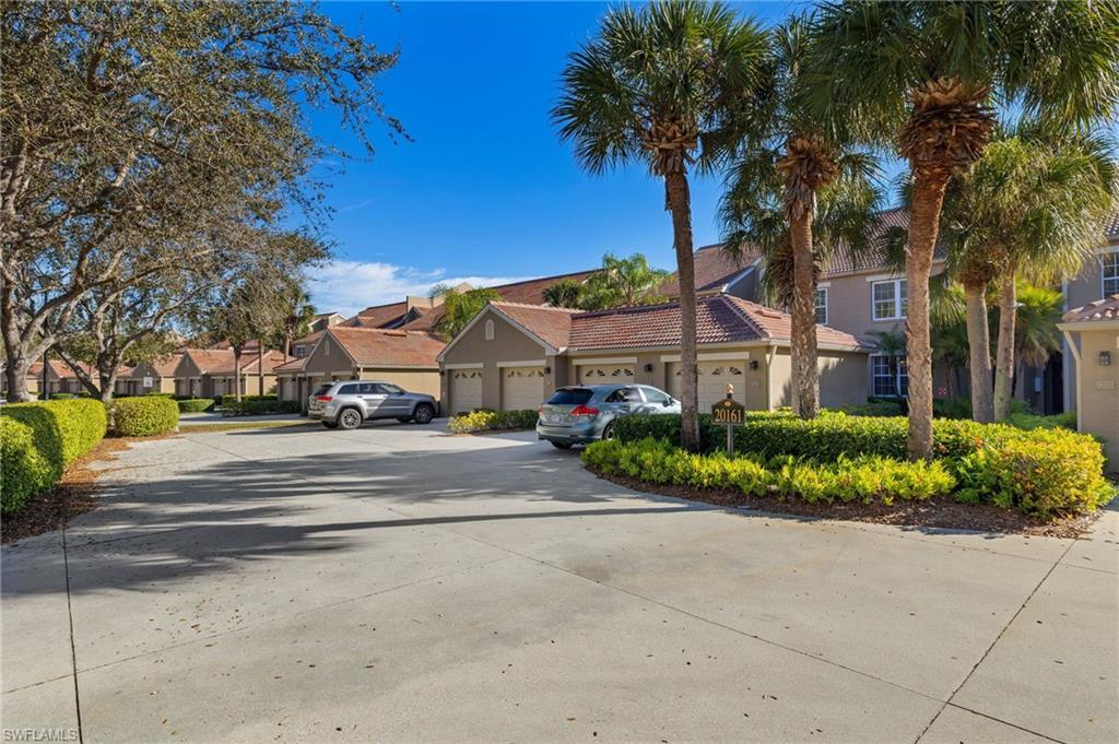 20161 Seagrove ST 106