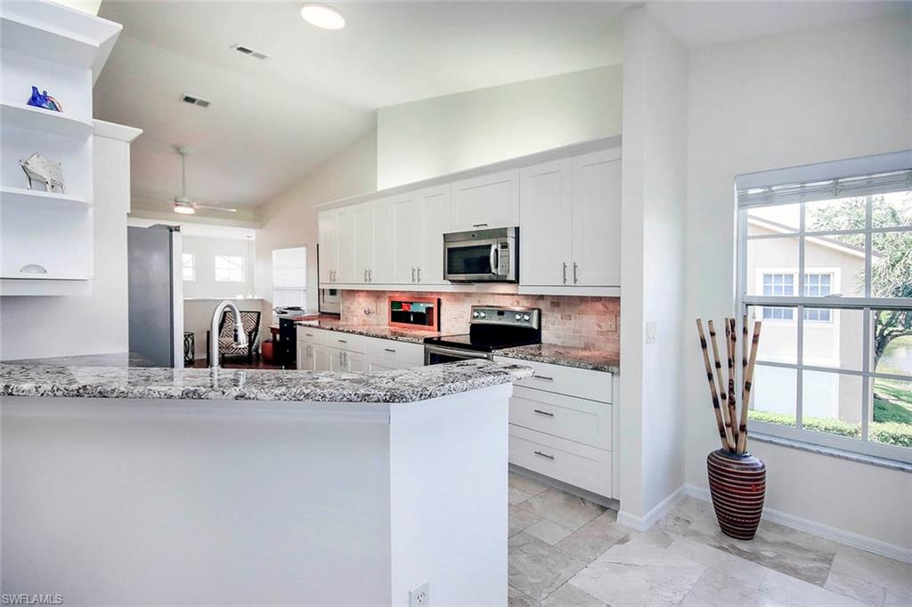 14850 Crystal Cove CT 402