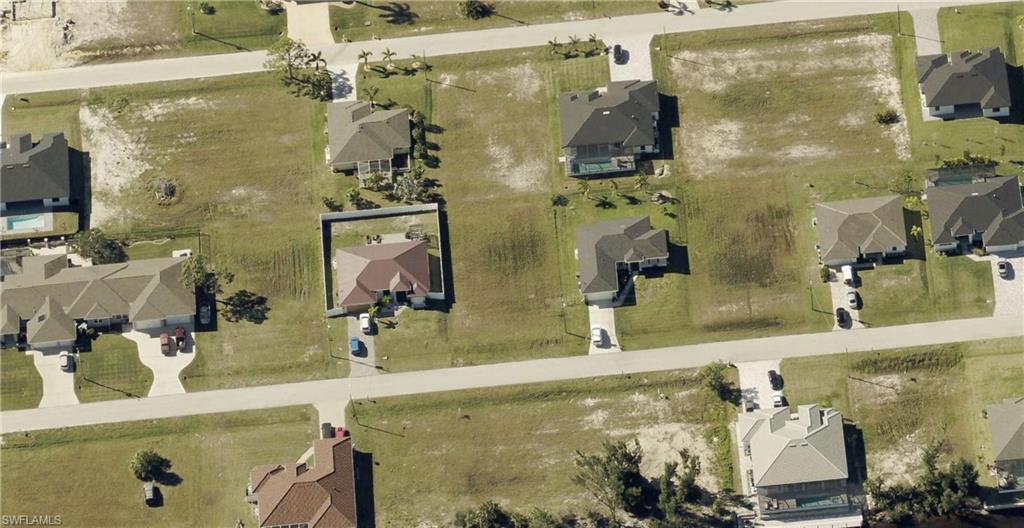 2340 NW 38th AVE