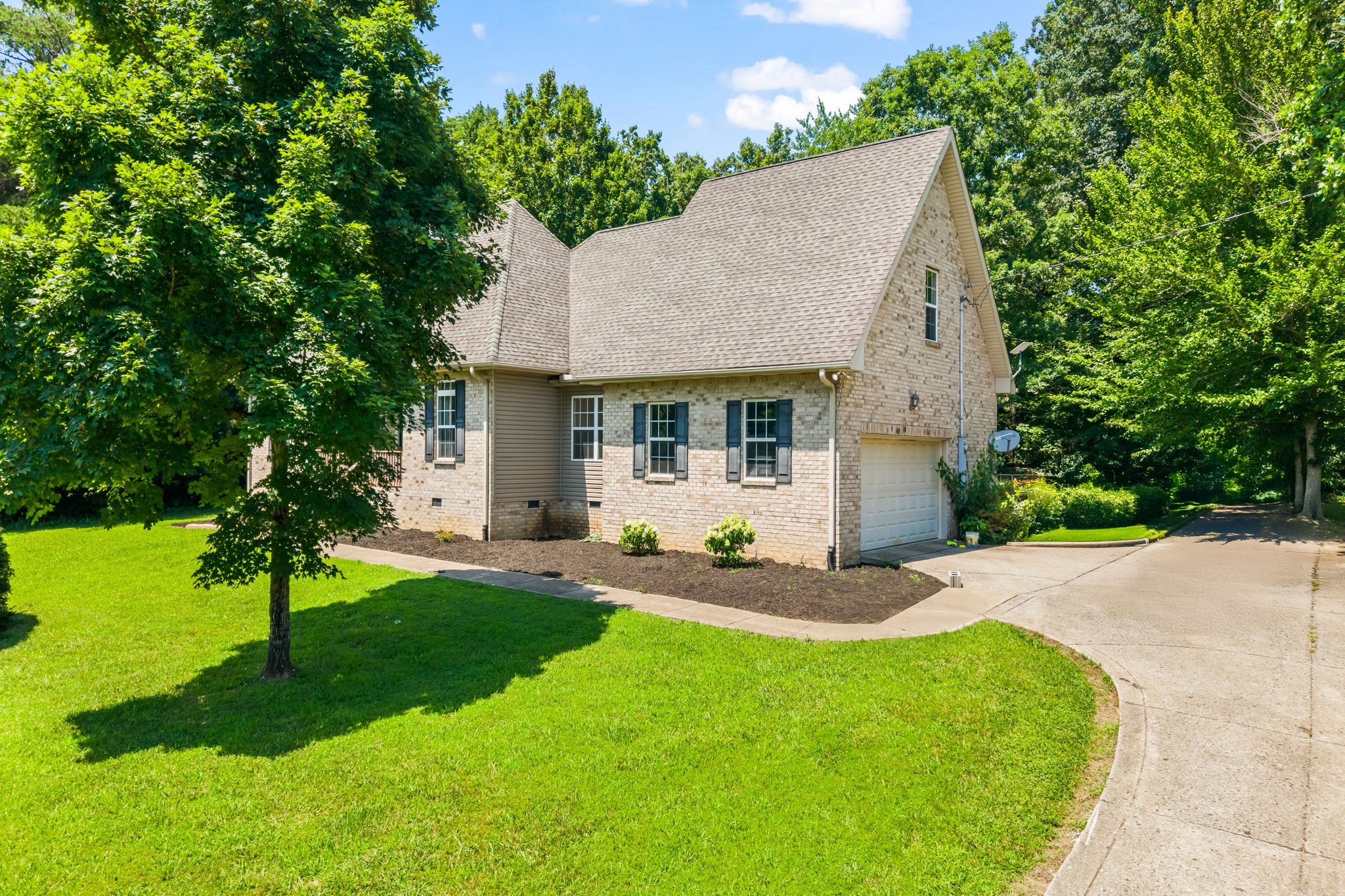516 Delacy Dr