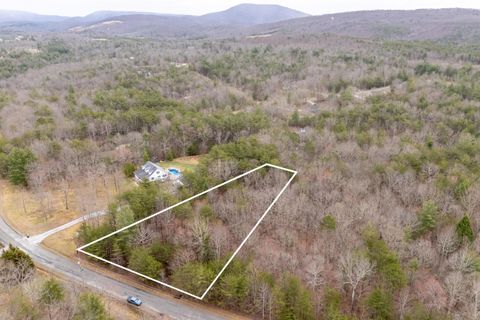 31 Goodstock Rd Crossville TN 38555