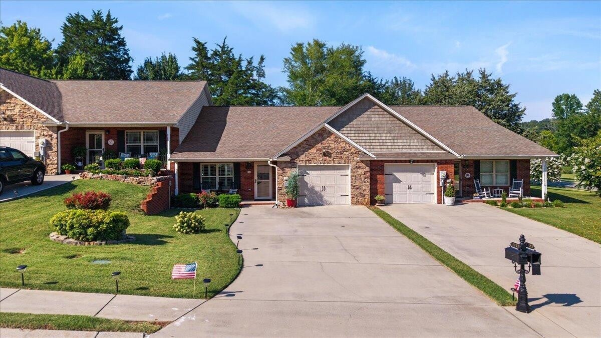 1721 Chelsa Drive NE