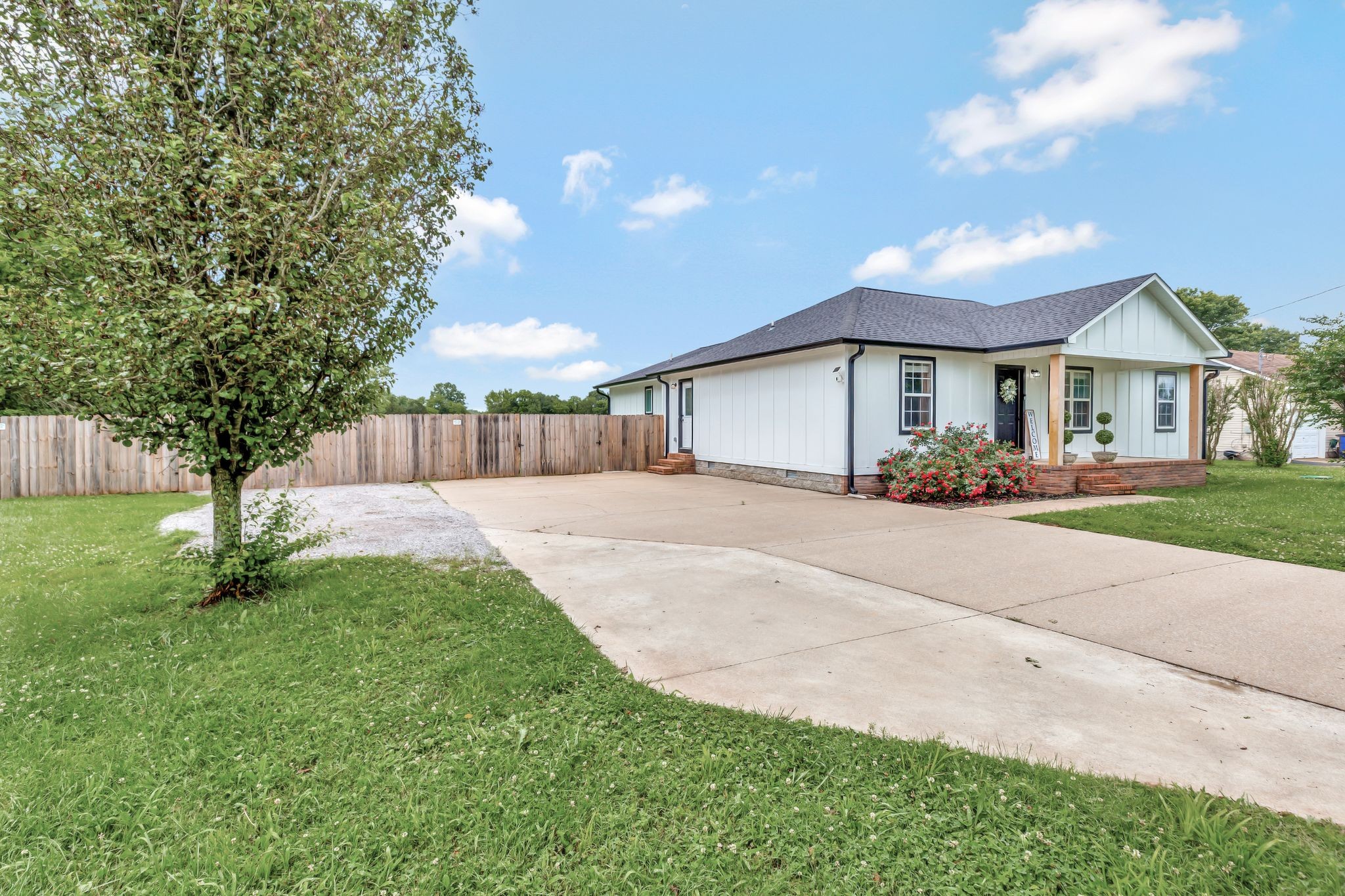 2312 Forrest Fields Dr