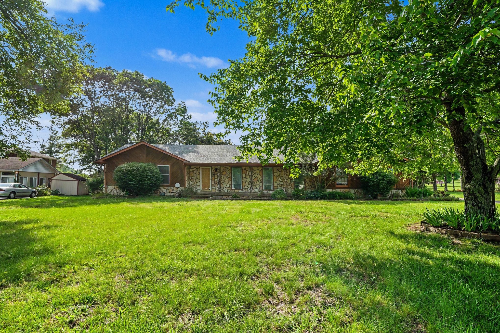 4204 Grandville Blvd