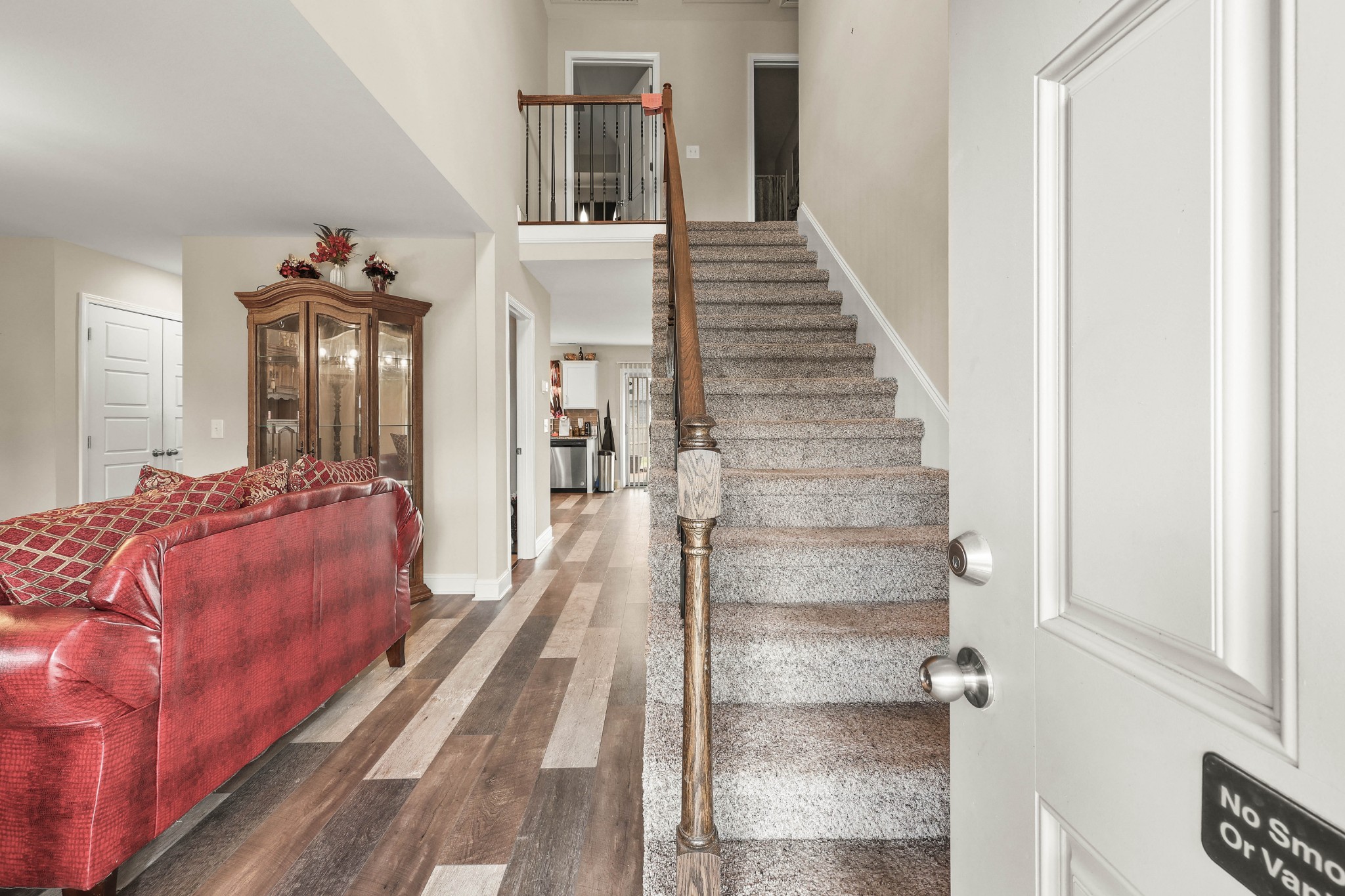 1136 Charles Thomas Dr