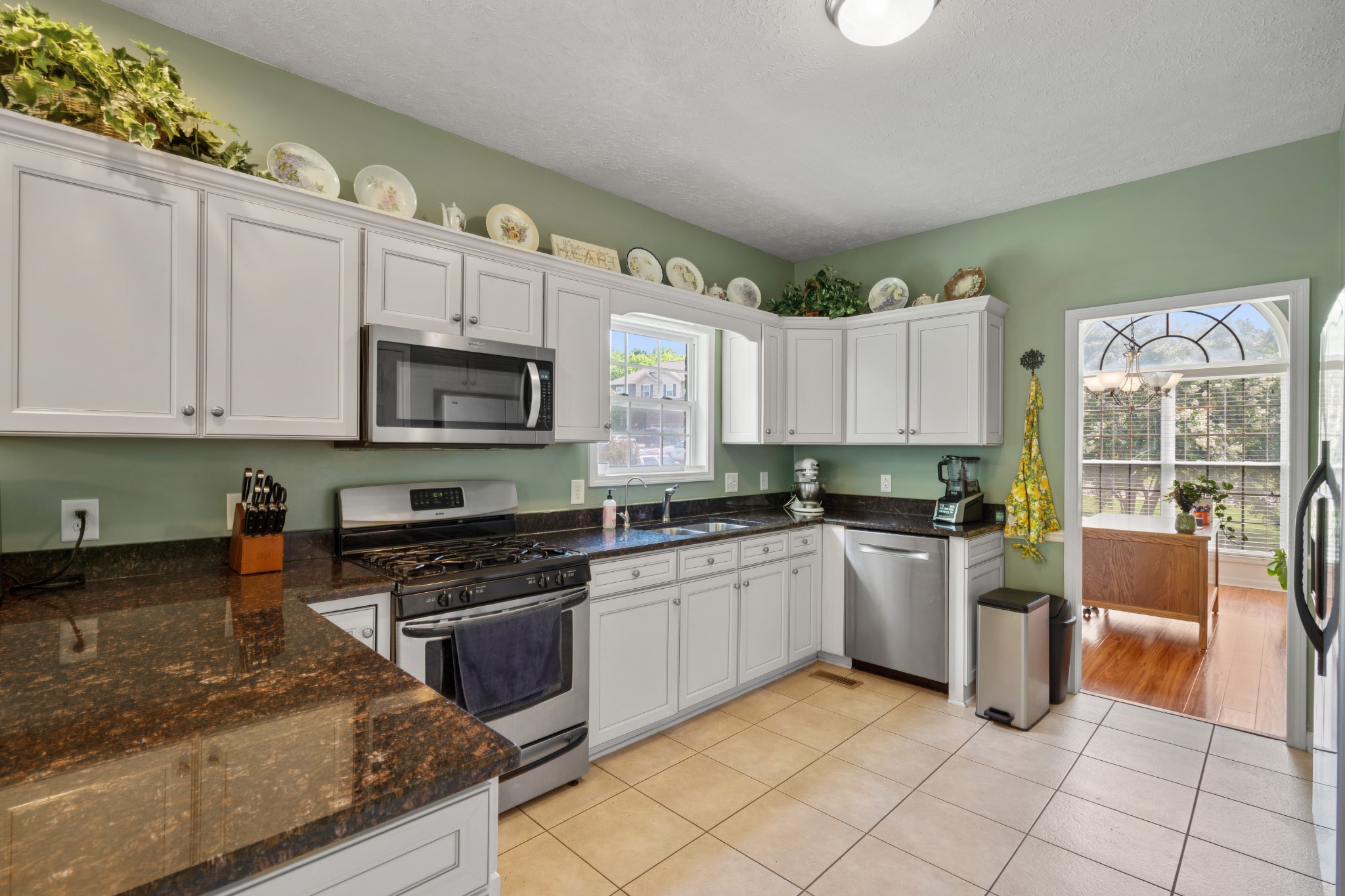 3316 Blackberry Ln - Photo 4