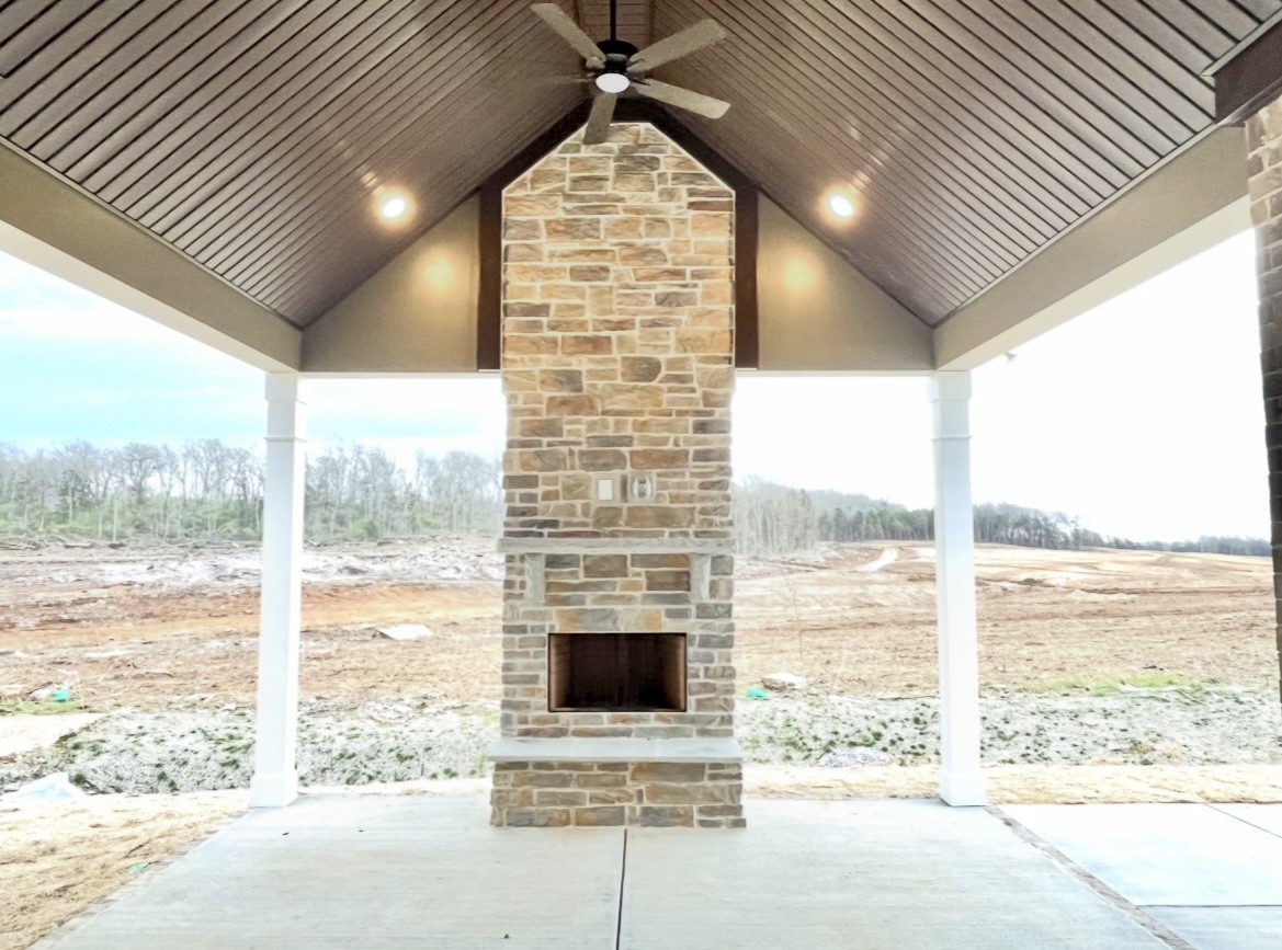 Middle Tennessee Properties 3 2618 Unitas Drive lot 29