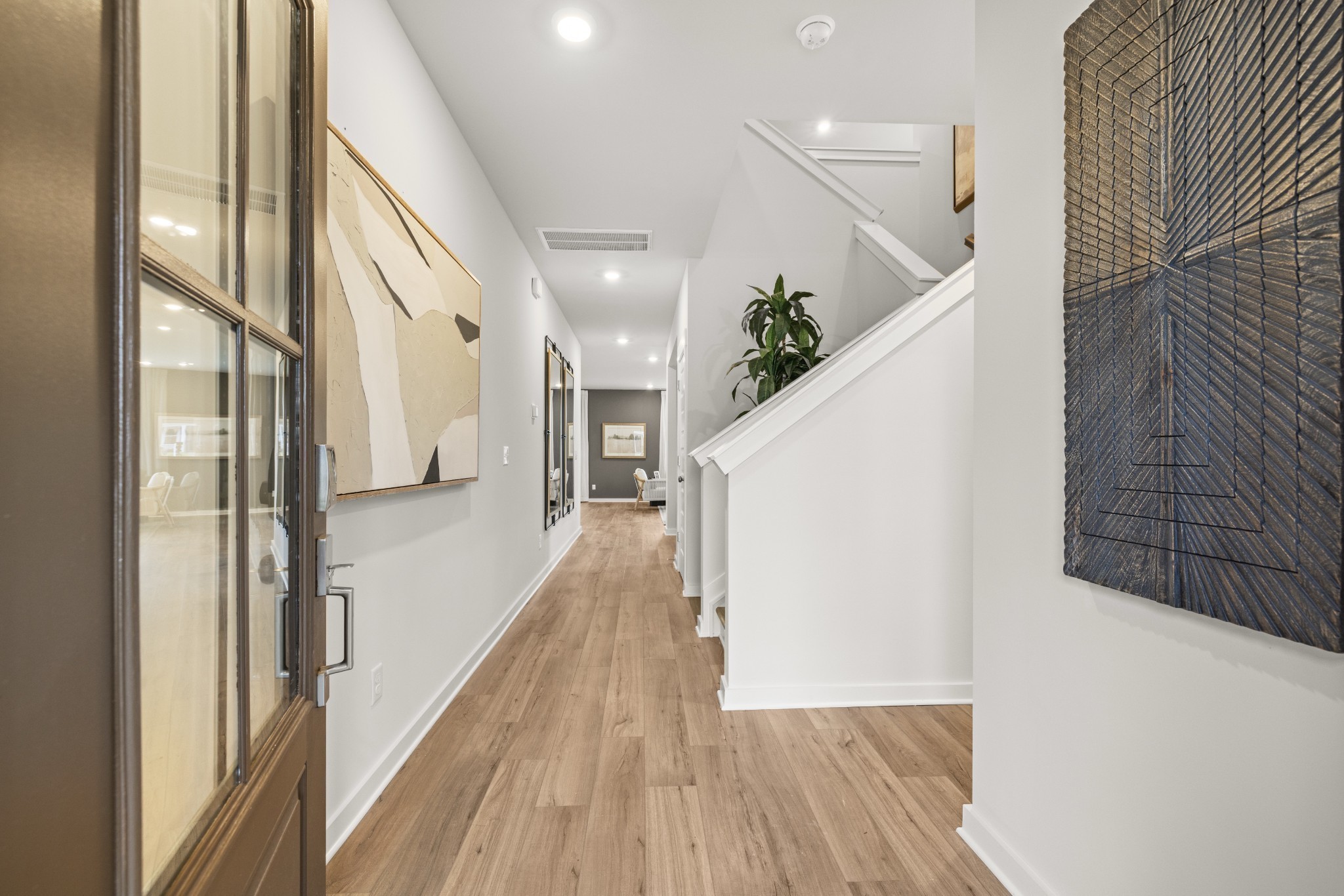 609 Sugarberry Court