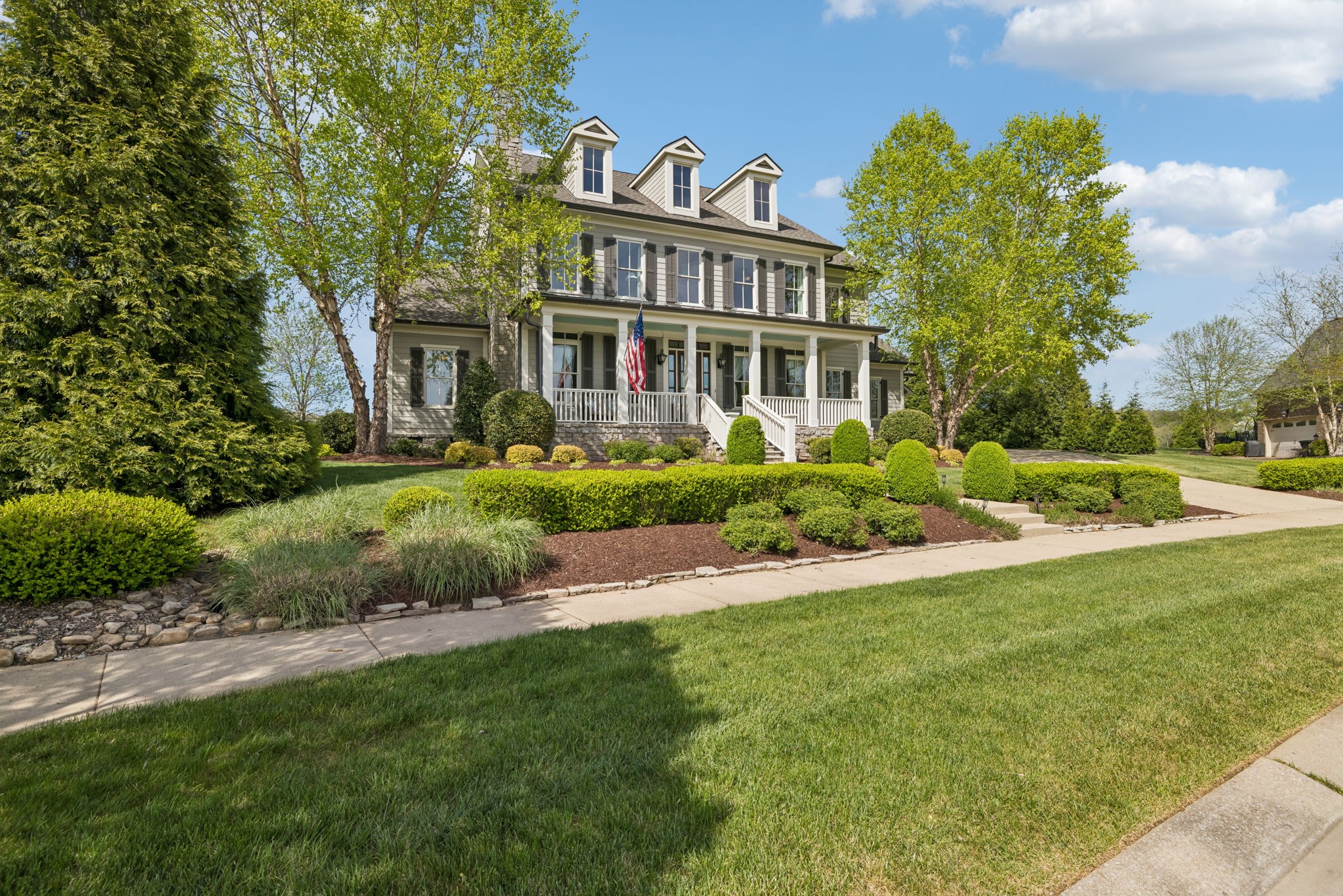 6033 Native Pony Trl