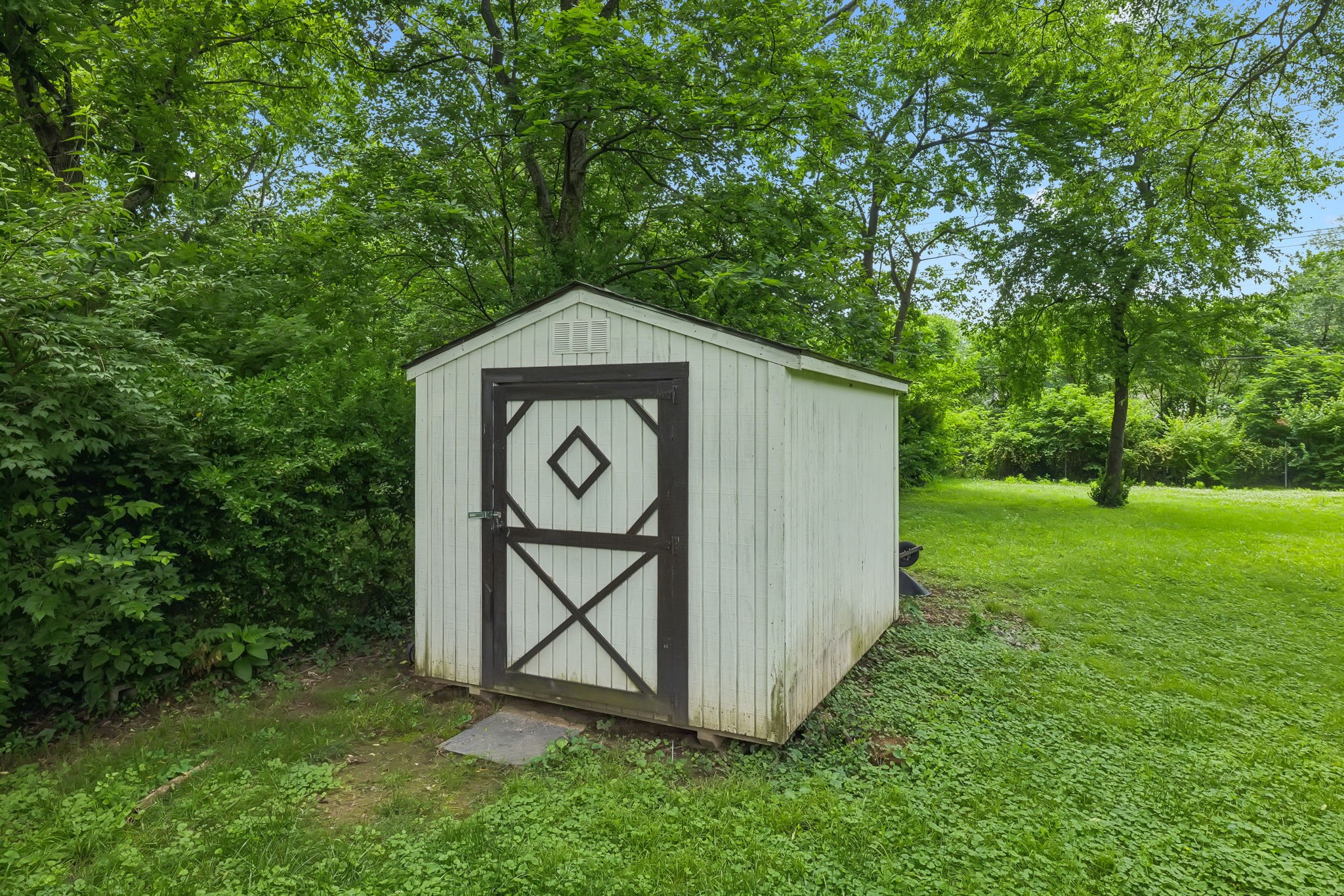 Nashville, Tennessee 37210, United States, 3 Bedrooms Bedrooms, ,1 BathroomBathrooms,Residential,Active,133443