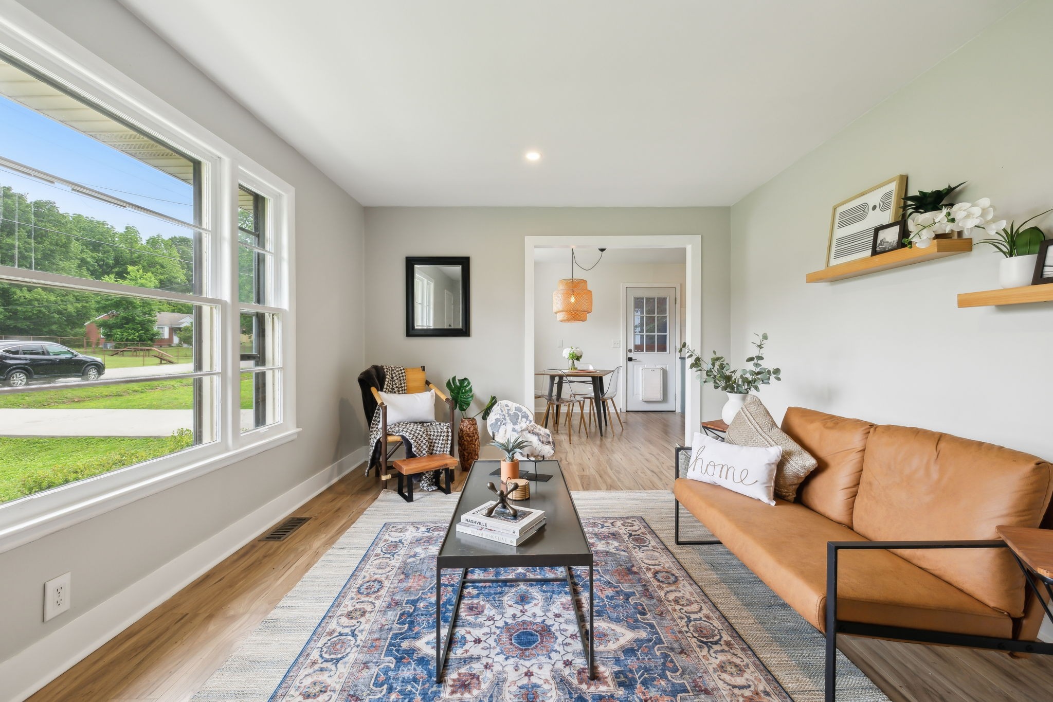 Nashville, Tennessee 37210, United States, 3 Bedrooms Bedrooms, ,1 BathroomBathrooms,Residential,Active,133443