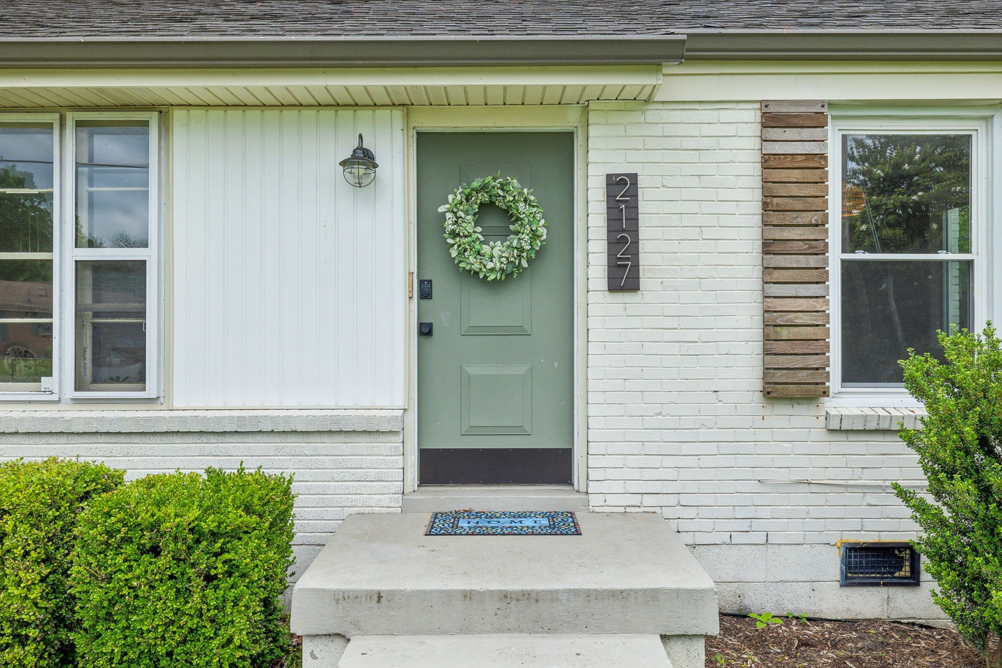 Nashville, Tennessee 37210, United States, 3 Bedrooms Bedrooms, ,1 BathroomBathrooms,Residential,Active,133443