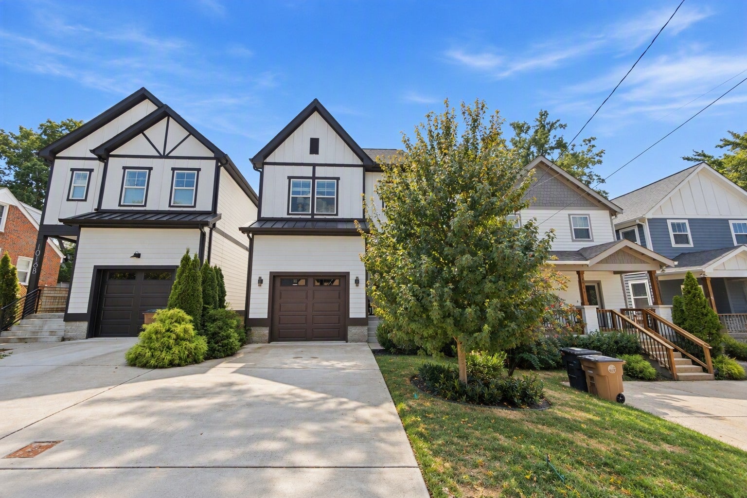 1016 Burchwood Ave A