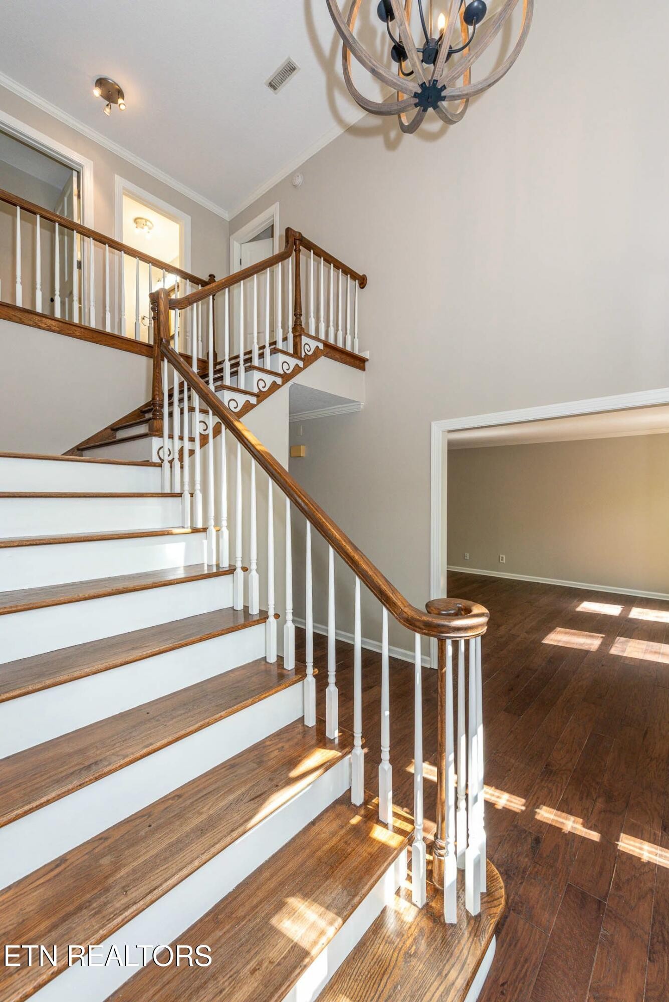 2109 Southwood Drive