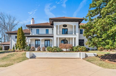 4301 Esteswood Dr Nashville TN 37215