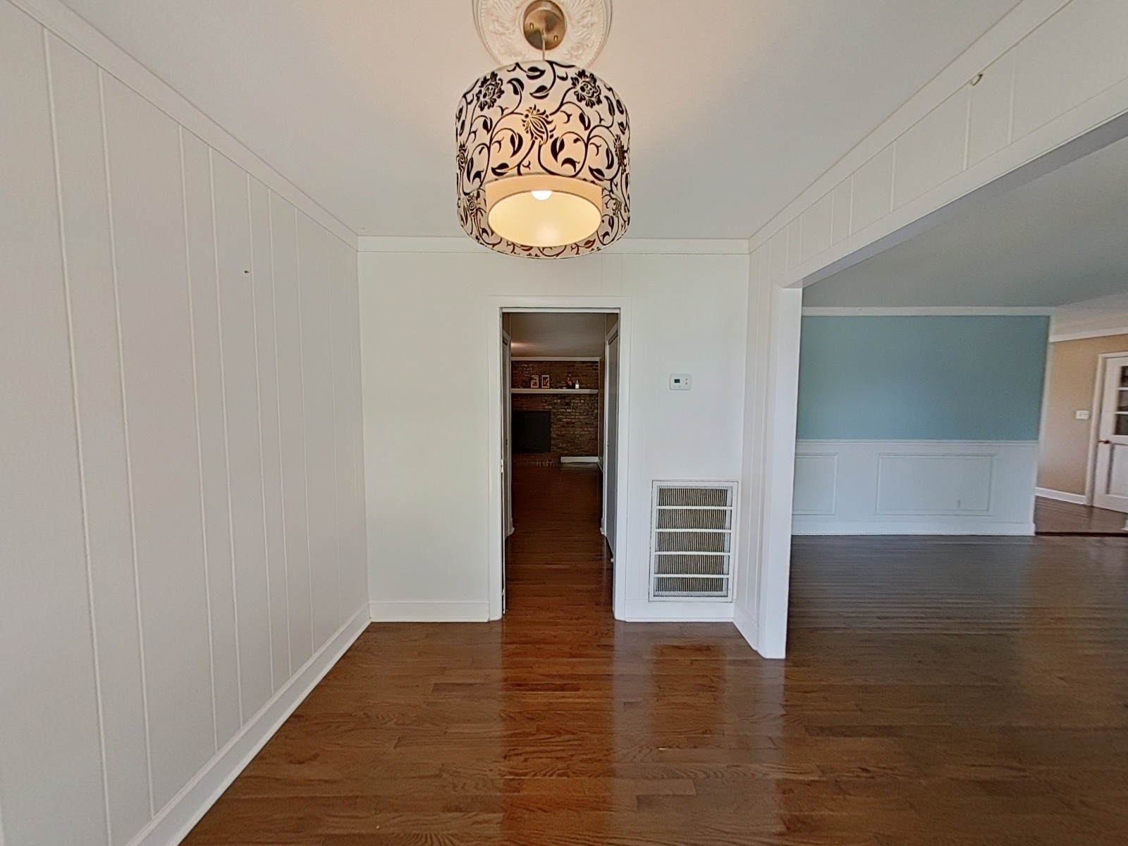 5 Hodge Dr