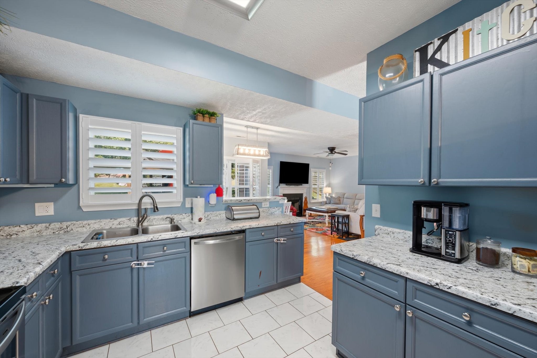 8033 Maggie Ct