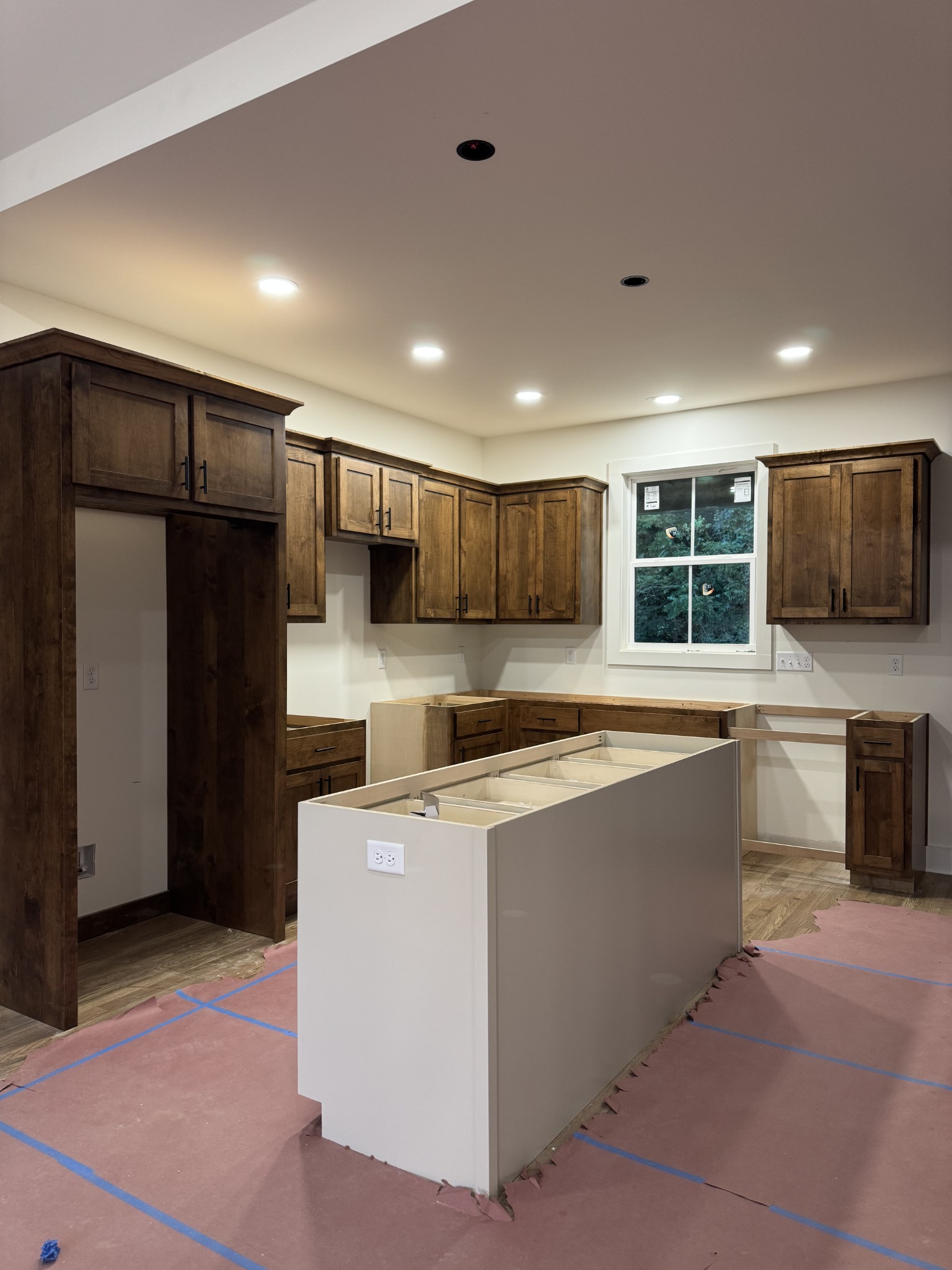 98 Maple Dr