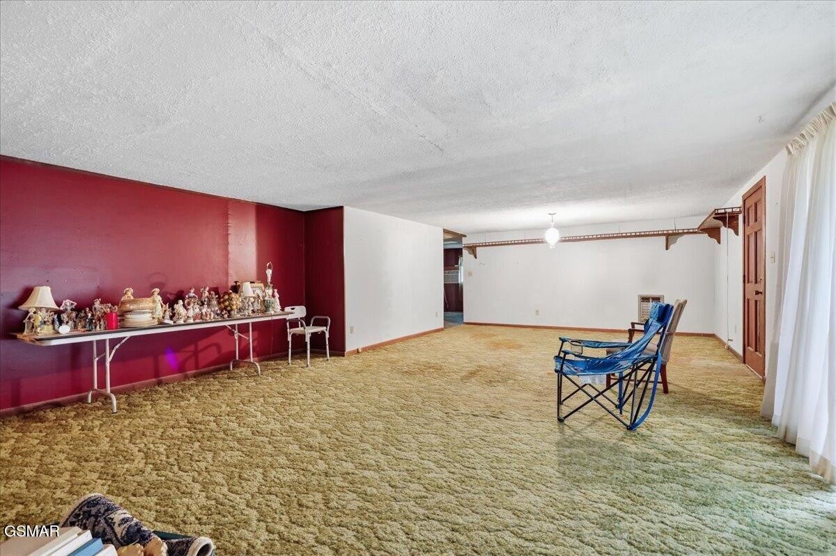 12213 Chapman Highway