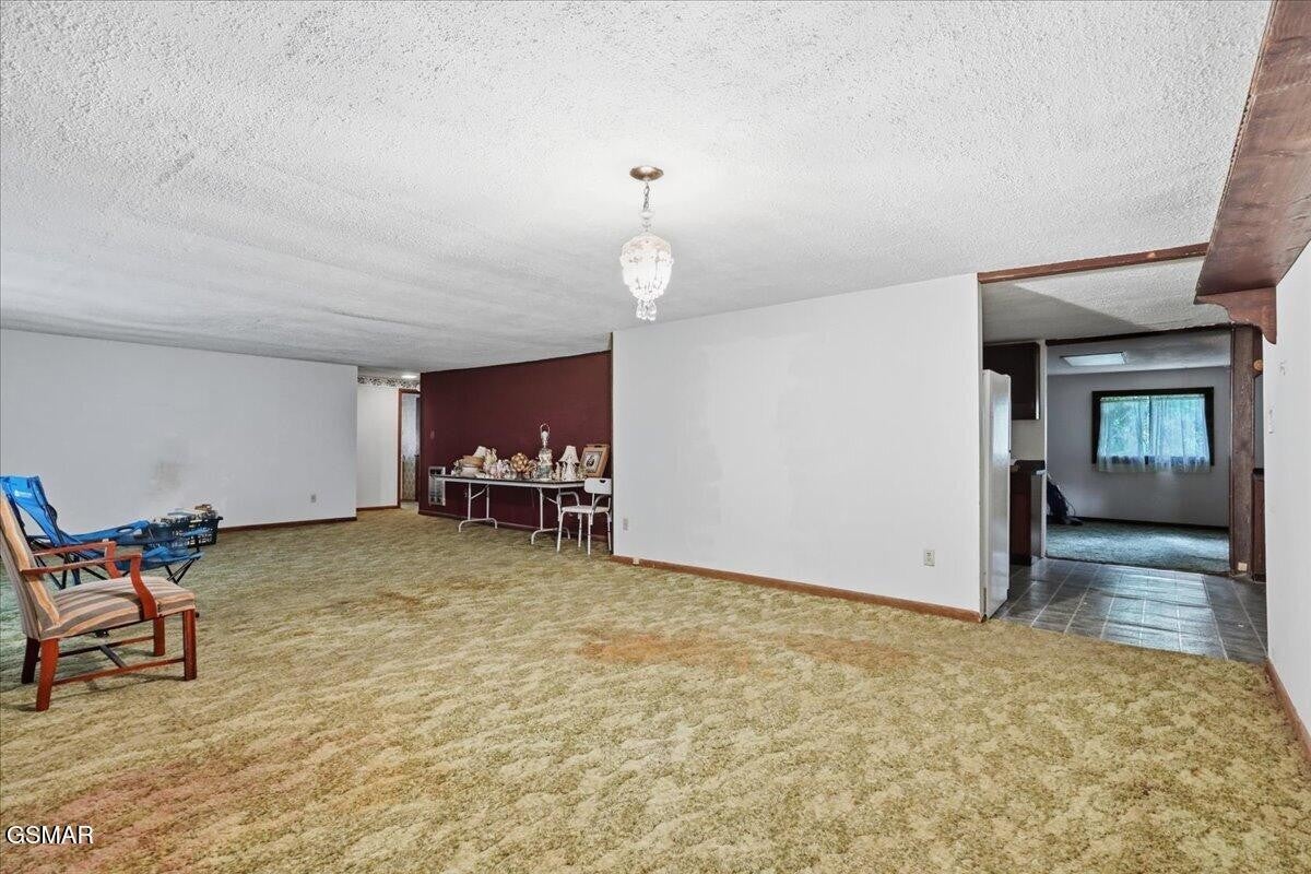 12213 Chapman Highway