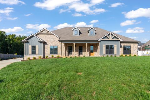 120 Denton Ct Clarksville TN 37043