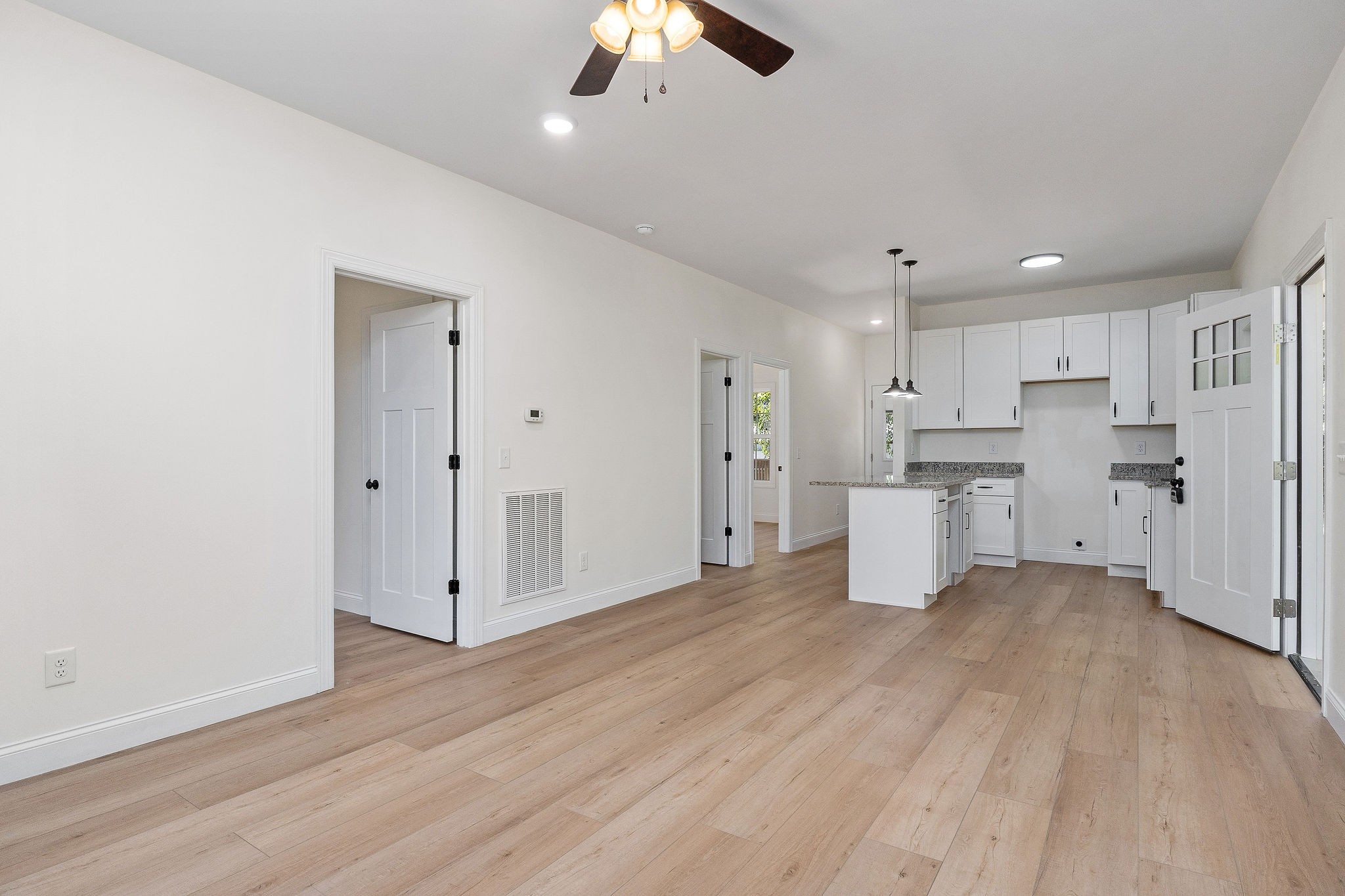 481 Ballard Ln
