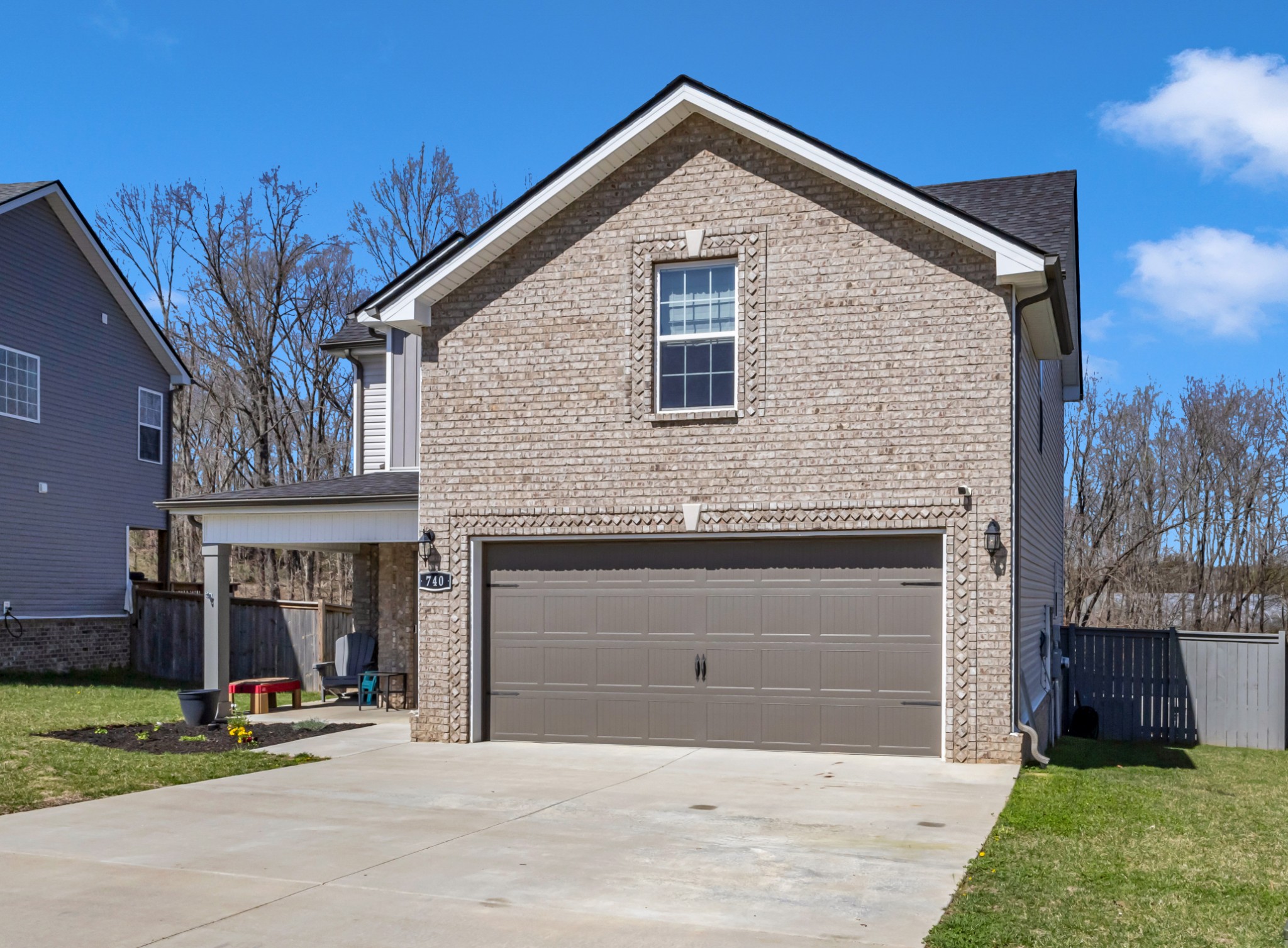 Clarksville, Tennessee 37043, United States, 3 Bedrooms Bedrooms, ,3 BathroomsBathrooms,Residential,Active,96429