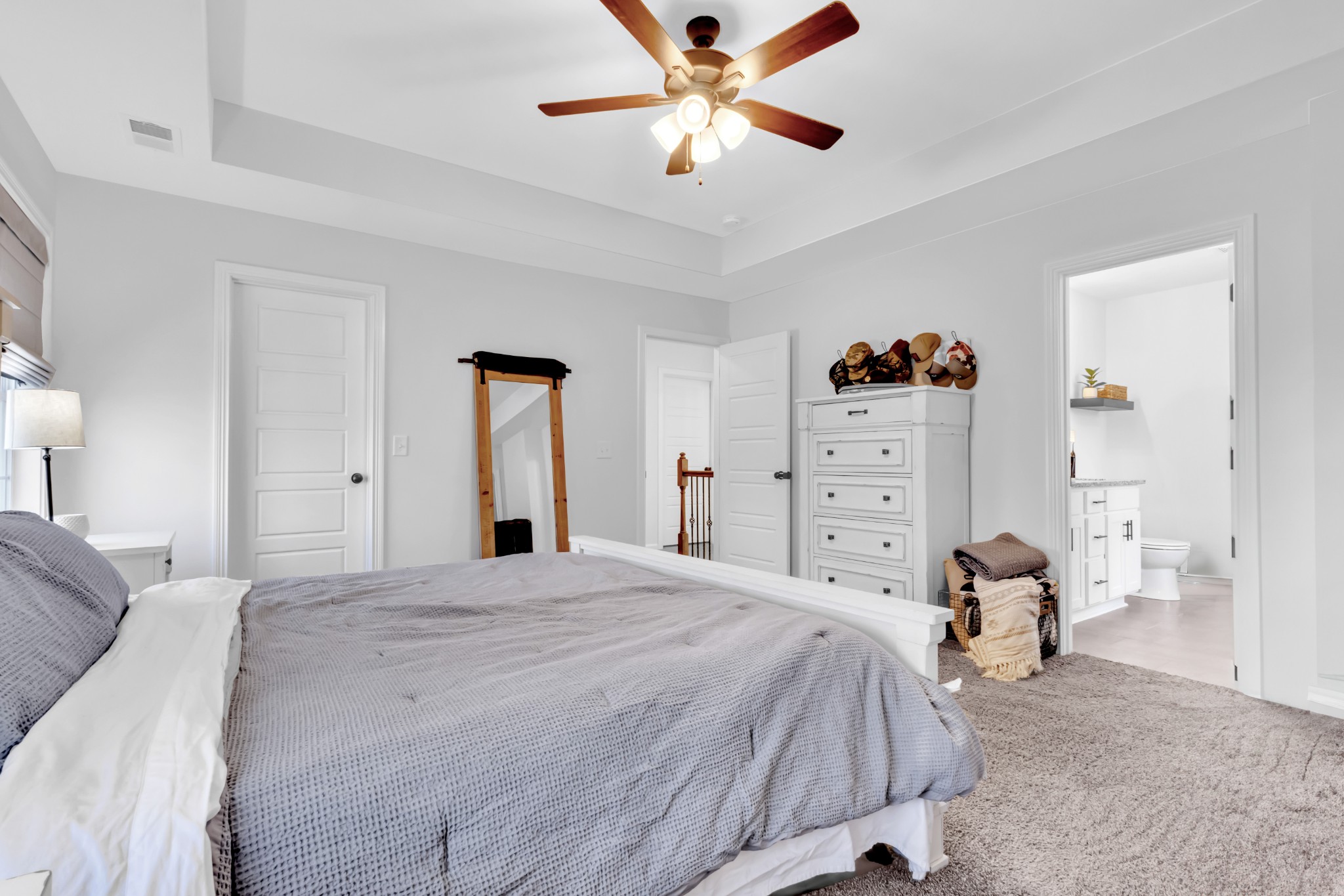 Clarksville, Tennessee 37043, United States, 3 Bedrooms Bedrooms, ,3 BathroomsBathrooms,Residential,Active,96429