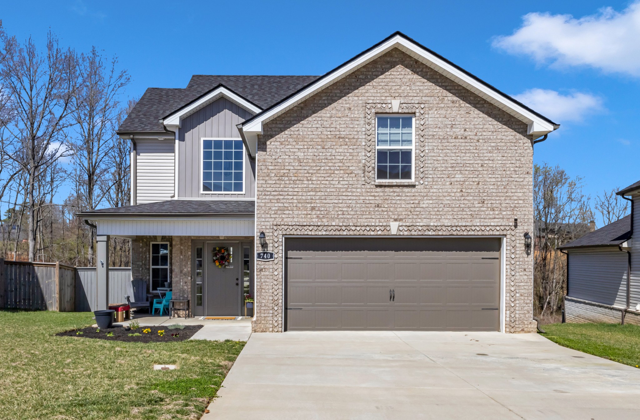 Clarksville, Tennessee 37043, United States, 3 Bedrooms Bedrooms, ,3 BathroomsBathrooms,Residential,Active,96429