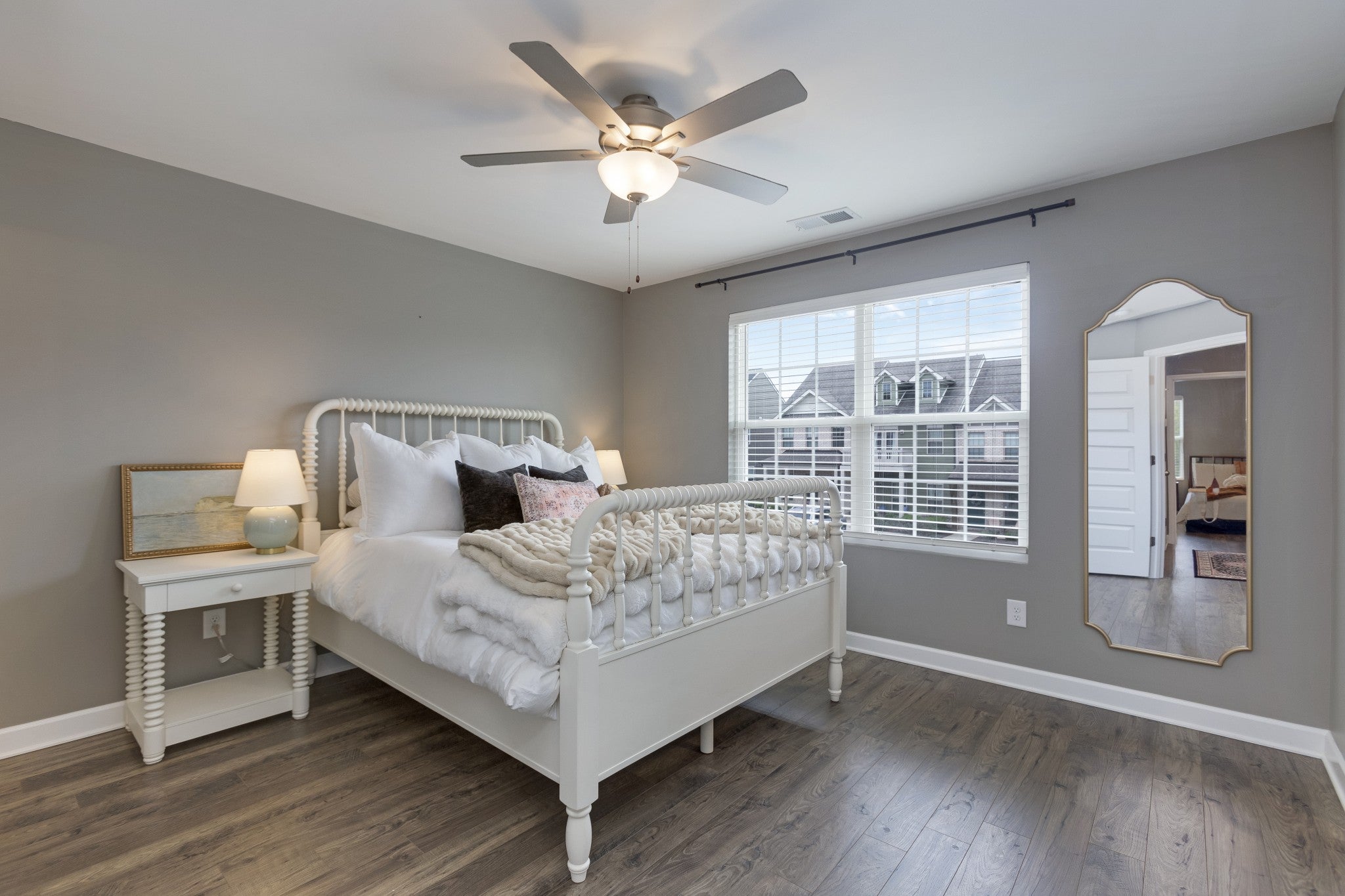 226 Mansfield Dr
