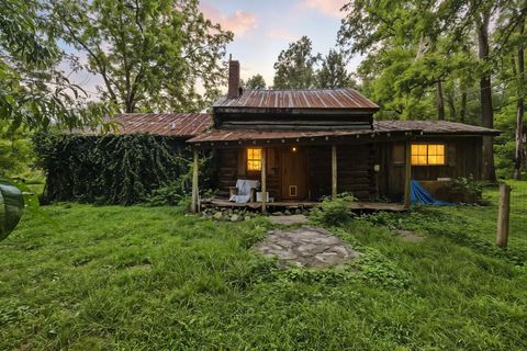 1150 Bell Hollow Rd Vanleer TN 37181