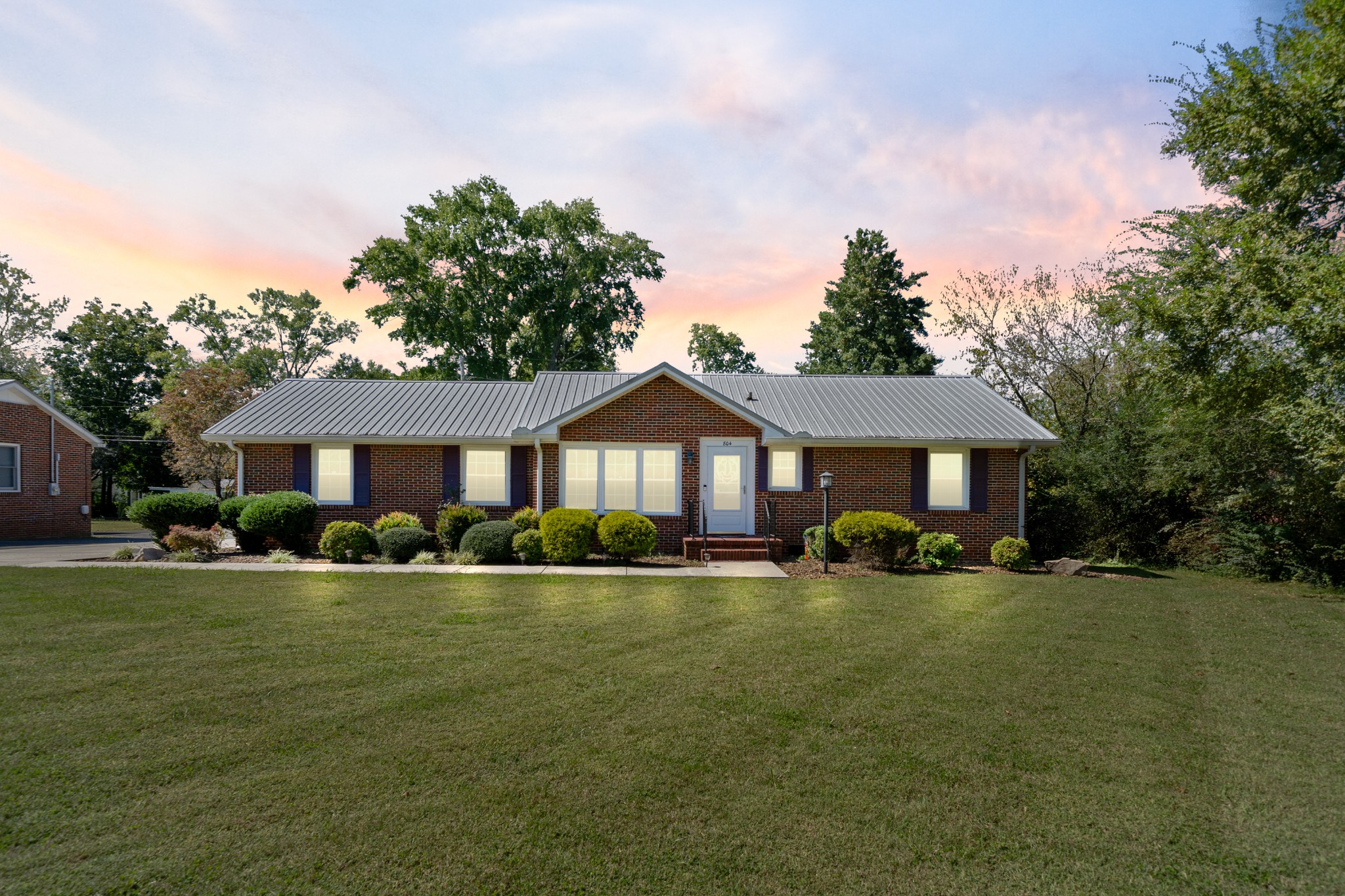804 Pleasant View Dr