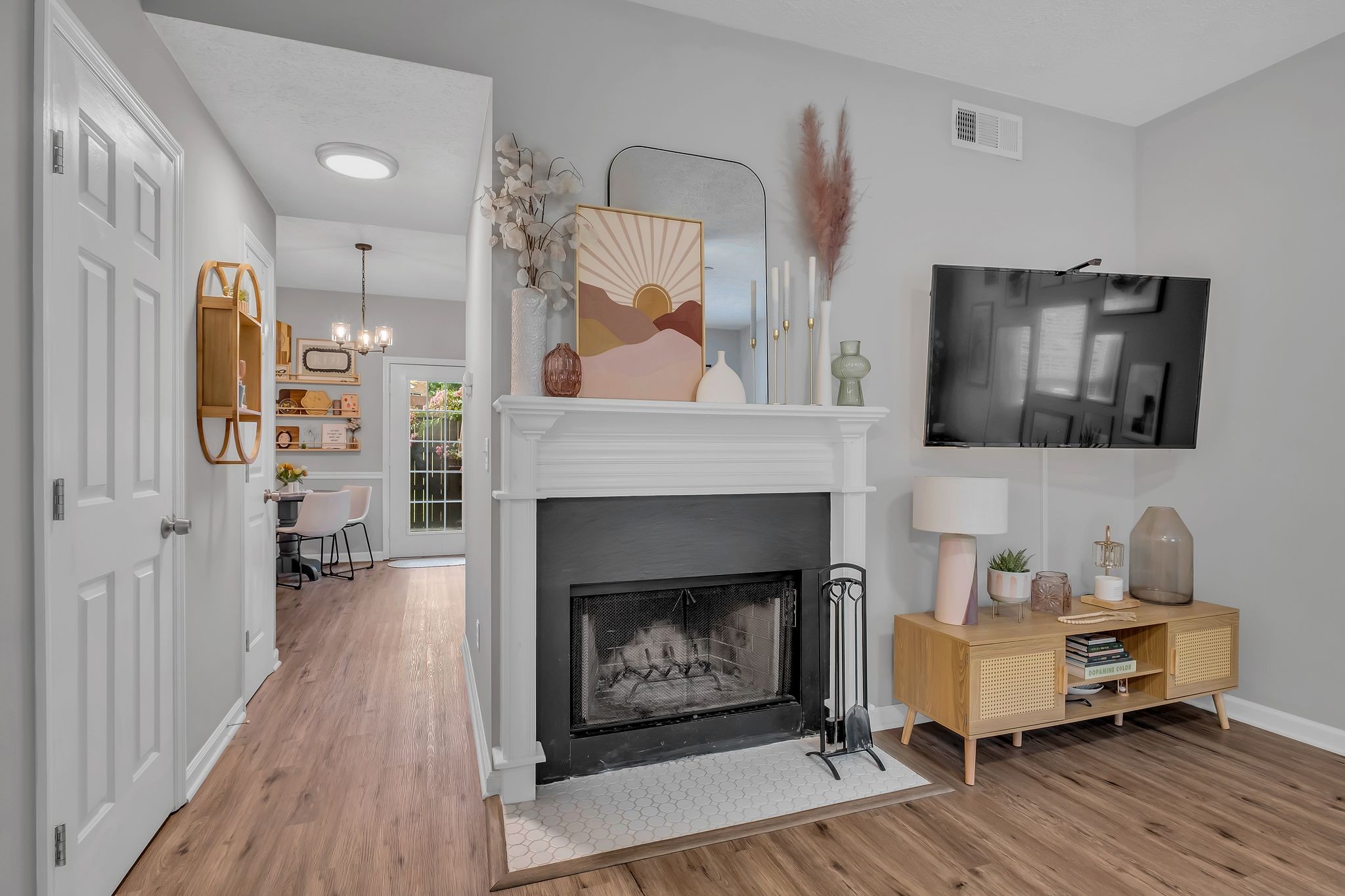 147 Lakebrink Dr