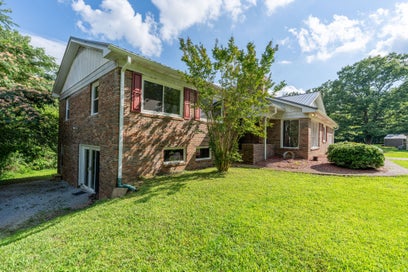 159 Mindy Dr Waynesboro TN 38485