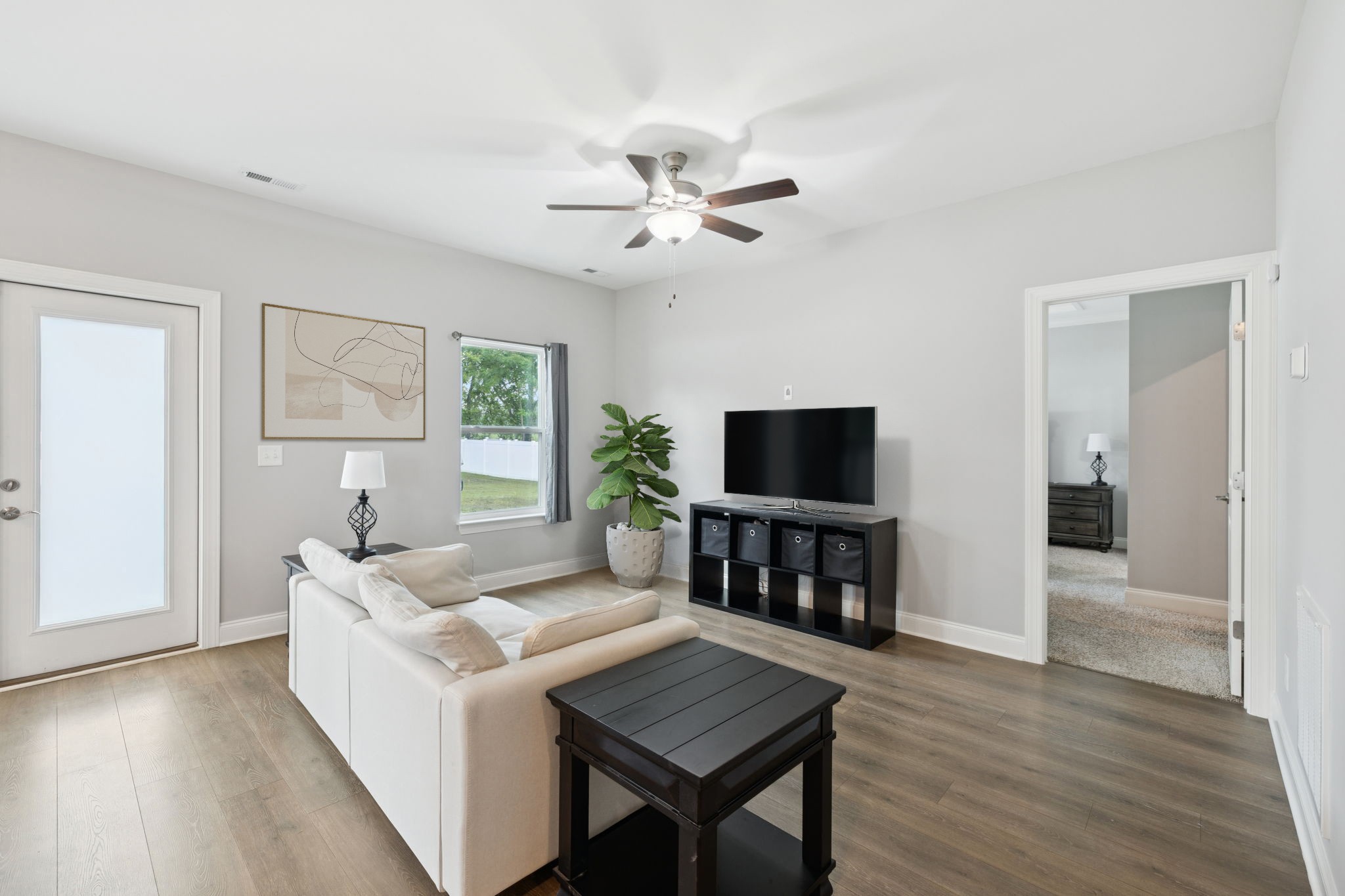 224 Glade Dr