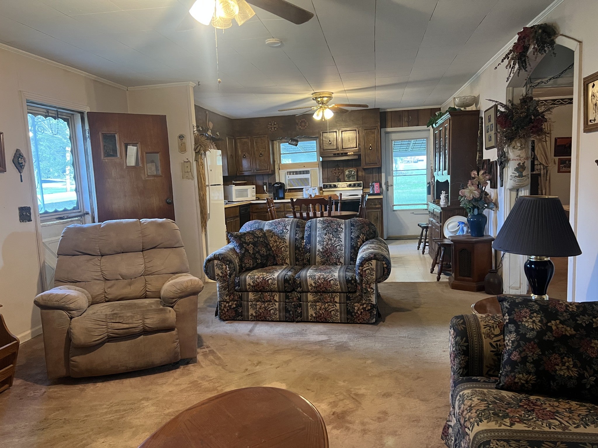 8538 Blanche Rd