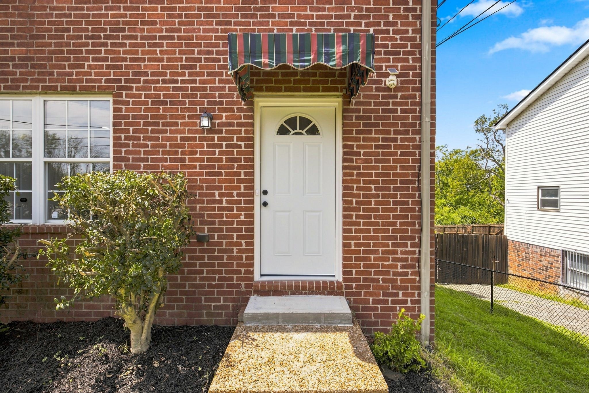 3245 Luann Dr