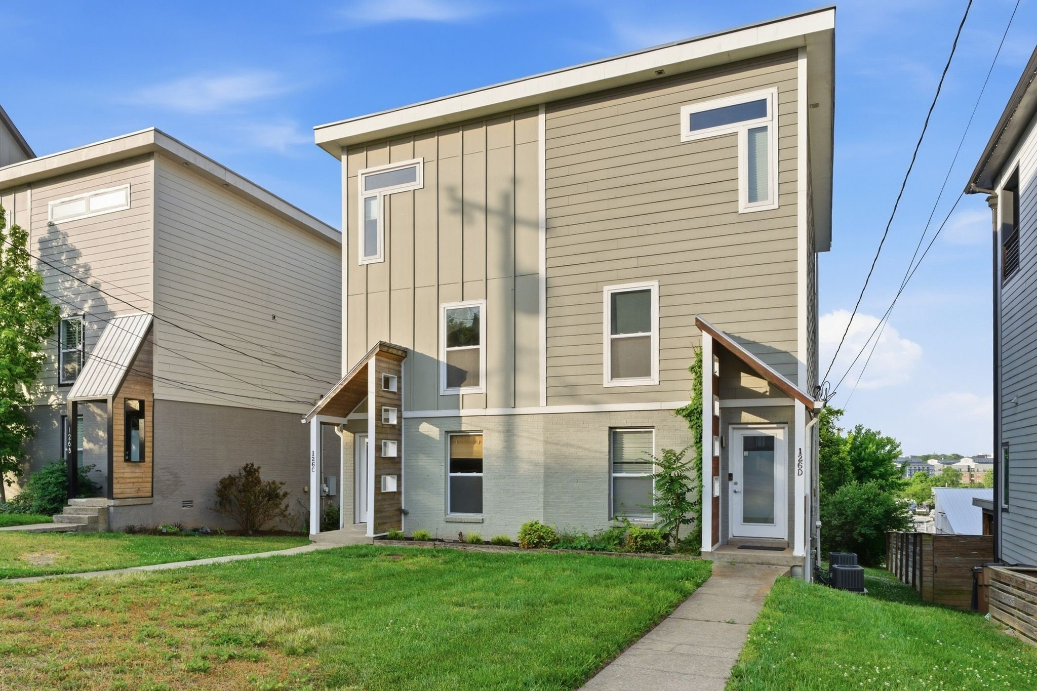 126 Fern Ave C