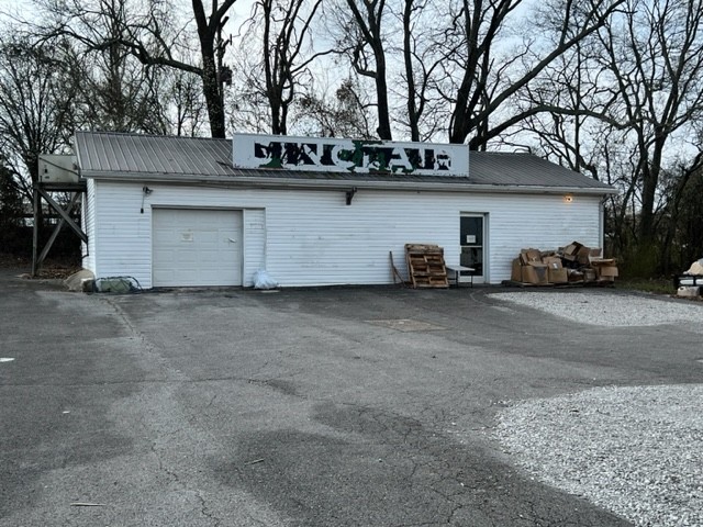 2113 Decherd Blvd