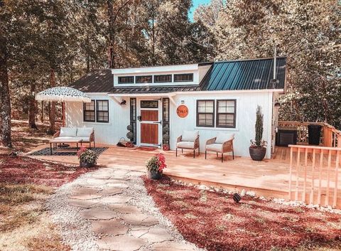 333 Wismer Rd Camden TN 38320