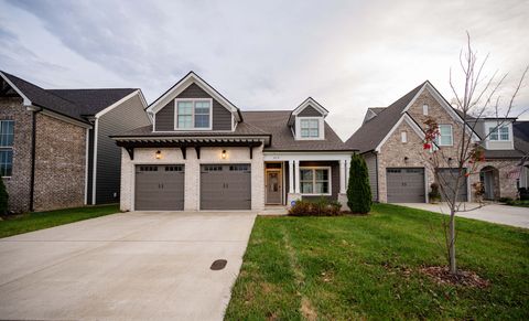 413 Spotted Saddle Ct Murfreesboro TN 37129