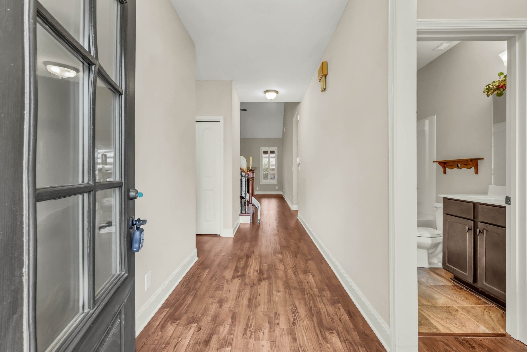 330 Turnberry Cir