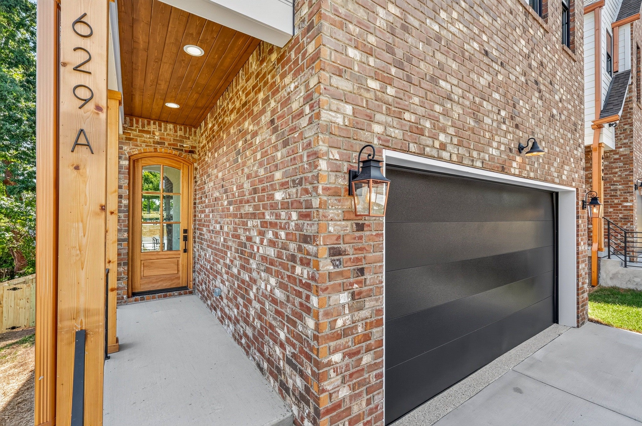 4-bed listing at 629a Claridge Dr, Nashville