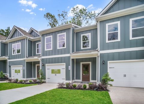 105 Ironhorse Way Dickson TN 37055